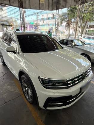 VOLKSWAGEN TIGUAN 2.0 350 TSI GASOLINA ALLSPACE R-LINE 4MOTION DSG